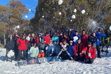 group of young people, staff and volunteers at the Canteen Australia Winter Retreat in Thredbo