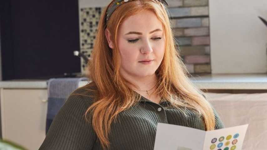 Support Canteen Australia’s Christmas Appeal to raise $332,716 for young people impacted by cancer. Donate now to fund counselling and peer support programs.