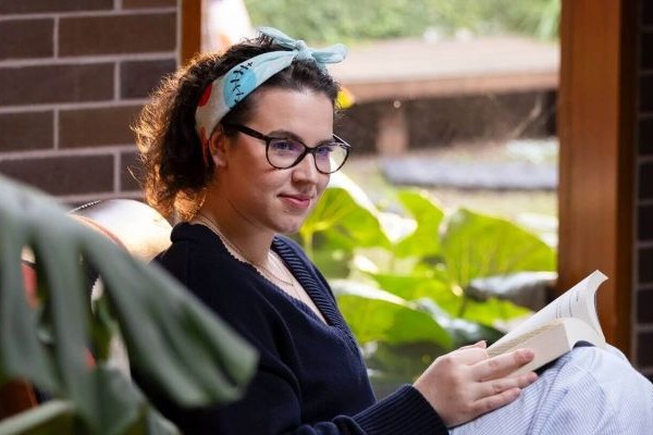 Image of Saskia, who had cancer at age 17